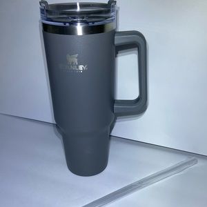 Stanley 40oz. Adventure Quencher Tumbler - Gray